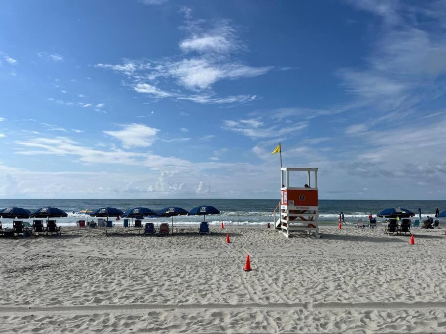 Apartamento Stylish Haven New Walk To The Ocean Smart Tvs Wifi Myrtle Beach Exterior foto