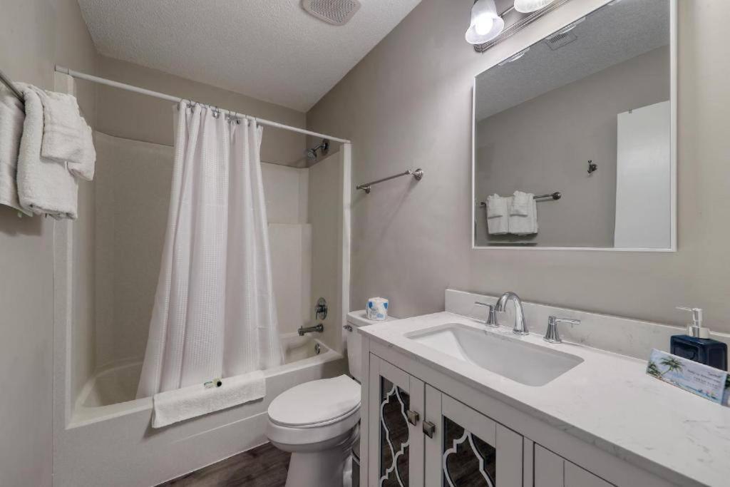 Apartamento Stylish Haven New Walk To The Ocean Smart Tvs Wifi Myrtle Beach Exterior foto